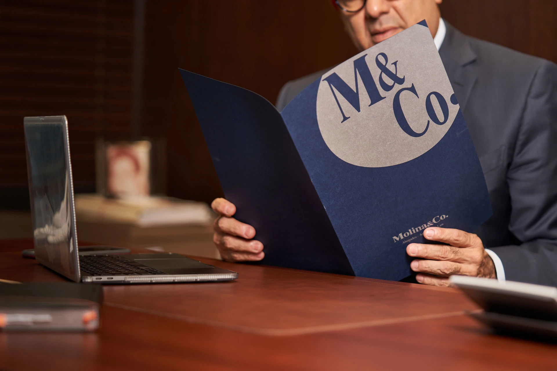 Molina & CO - Panama LAW FIRM  