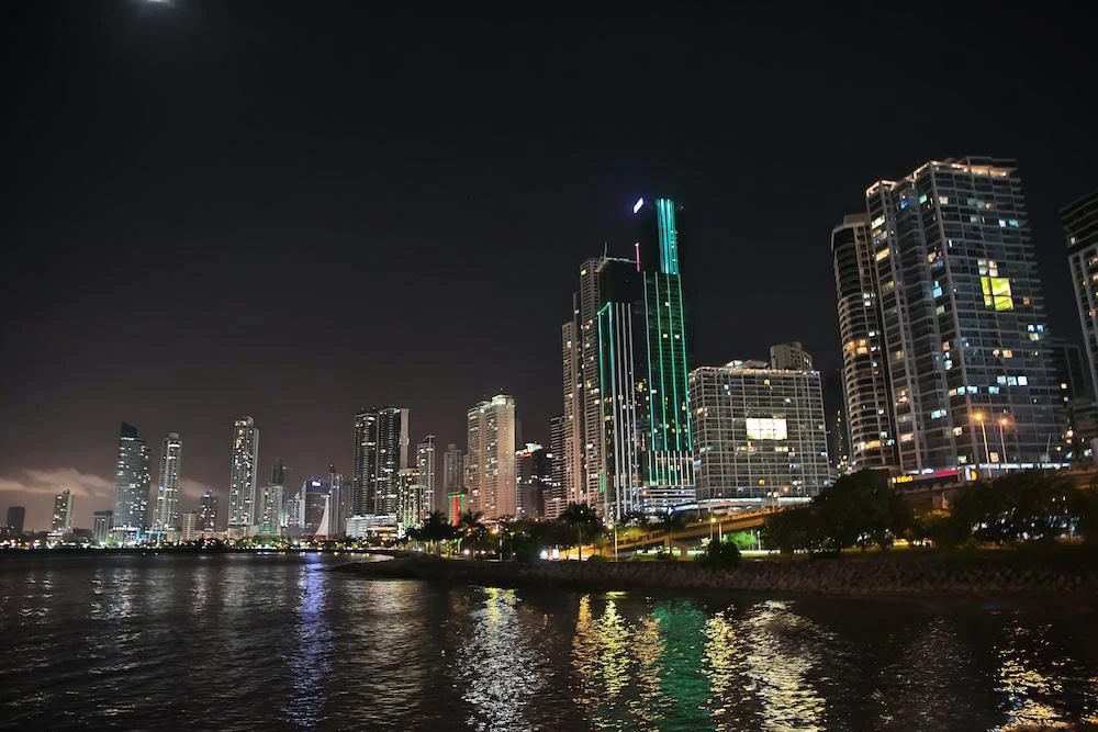  How to open a bank account as an expat in Panama? 