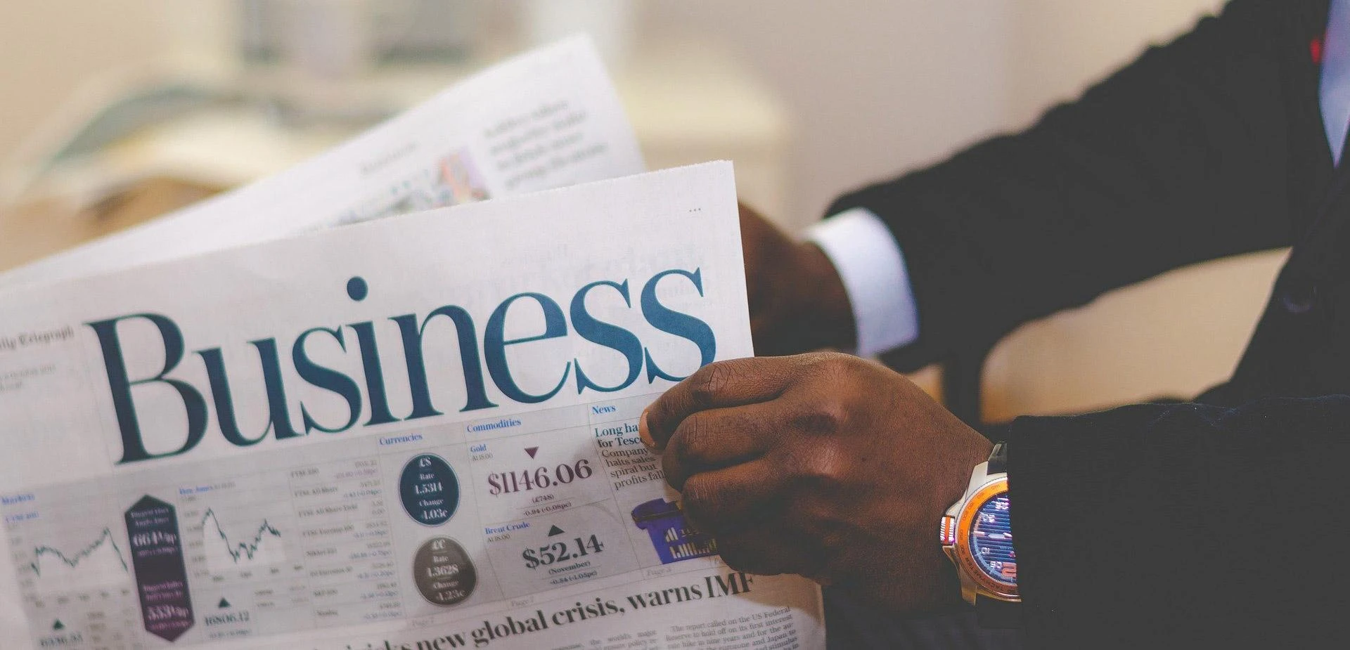  Gabinete deja sin efecto compra de uniformes y útiles escolares 