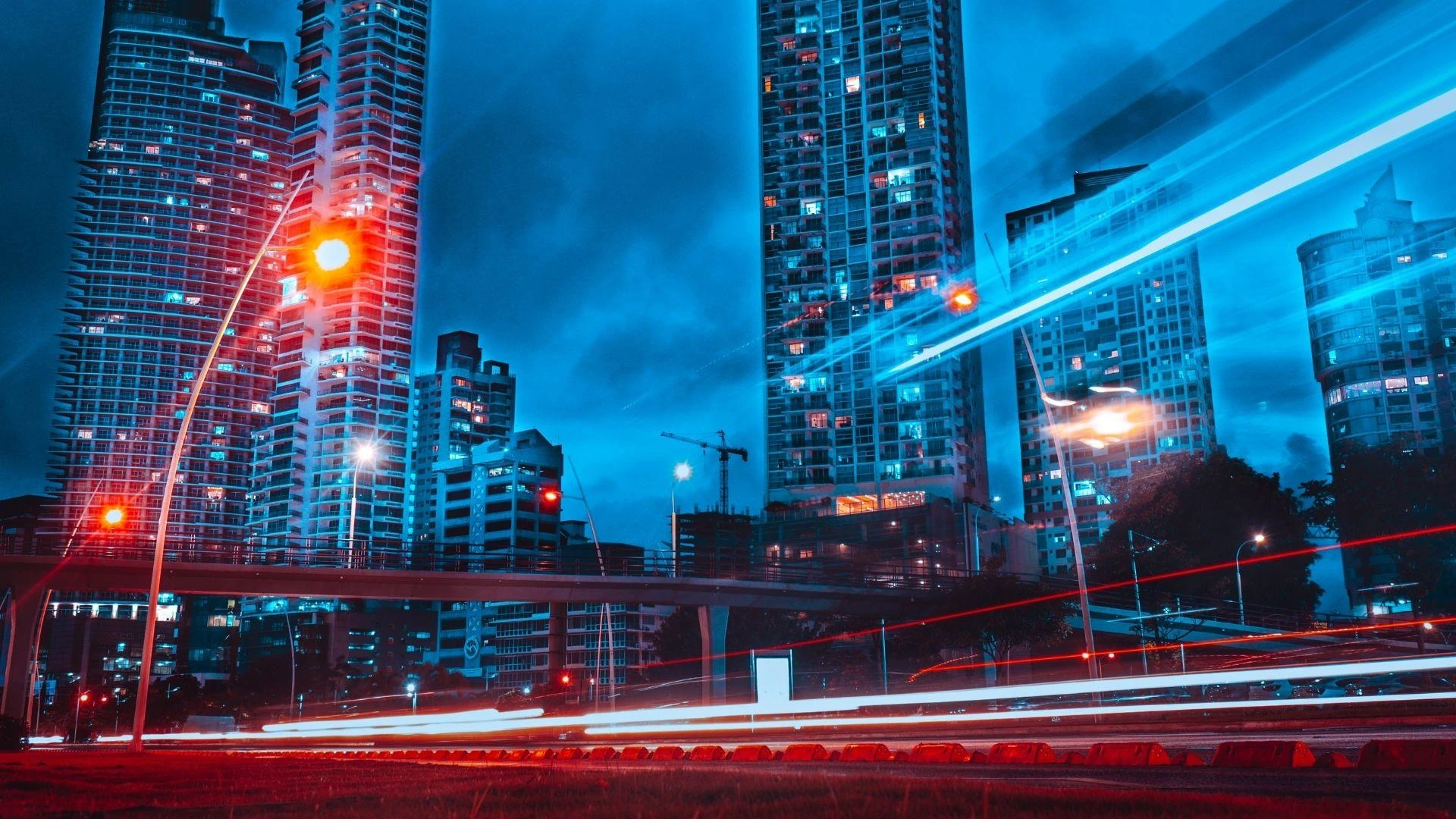  Legal options to immigrate permanently to Panama by Special Laws      